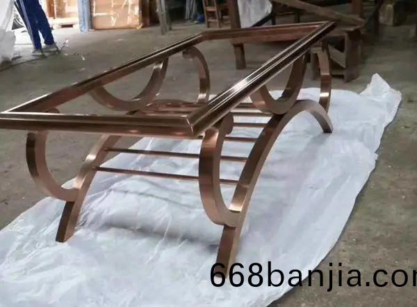 不(bu)鏽(xiu)鋼製(zhi)品在傢(jia)居(ju)生活的(de)應(ying)用(yong)都有哪些(xie)？